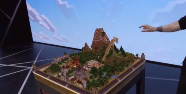 昨年のE3で公開されたHololensのよるMinecraftのプレイ画像