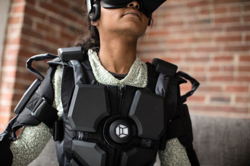 VRハプティックスーツ「Hardlight VR」、初日で目標金額の半分以上をクラウドファンディングで獲得