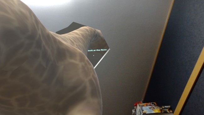 家の中でキリンを召喚できる！ HoloLensアプリ「HoloGiraffe」がリリース