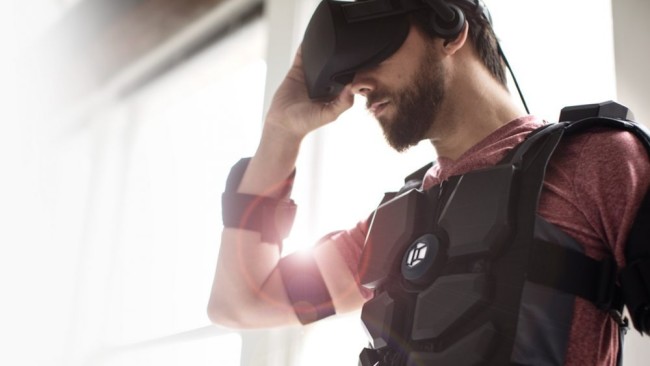 VRハプティックスーツ「Hardlight VR」がクラウドファンディングの目標額を余裕でクリア