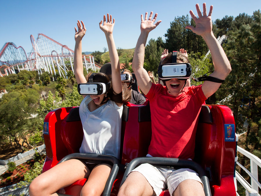 photo6_six-flags-magic-mountain-the-new-revolution-vr-coaster_courtesyofsixflags-123e3ae8b909aaea9917c4677cfd5f8c82c2a61b-s900-c85