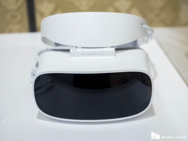 DellのWindows Holographicヘッドセット