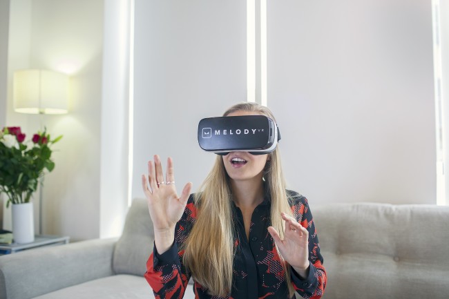 VRと音楽のMelodyVRがマイクロソフトとの連携を発表
