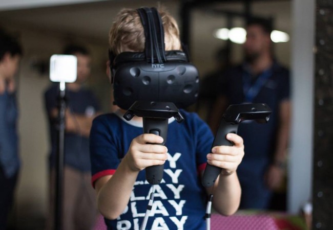 Quark-VR