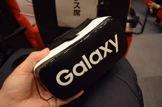 こちらのGear VRでオープニングVR動画を体験
