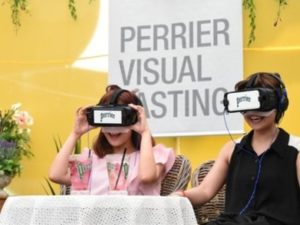 VR