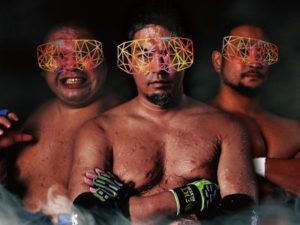 VR