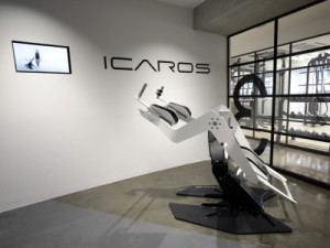 VRフィットネスマシン、Icaros