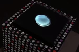 Floating Image Hyper Visionの和柄デモ映像から