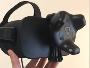 Vive Tracker搭載Oculus Rift