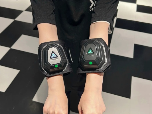 「TactSleeve」でよりリアルな魔法使い体験が実現