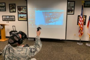 22歳の学生起業家と米国空軍がVRトレーニングシステムについて100万ドルの契約を締結