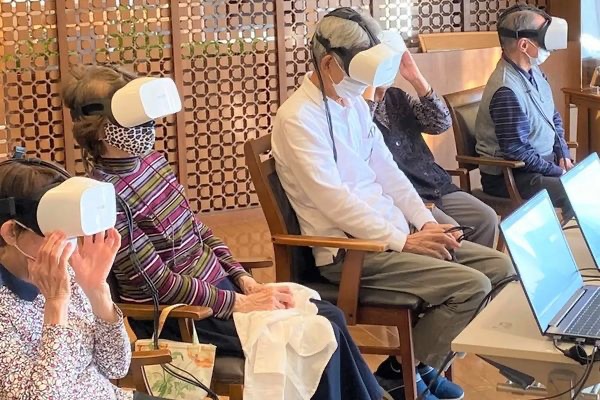 VRニュースイッキ見_東大先端研との共同で「VR旅行」研究を実施！認知機能維持に役立つ
