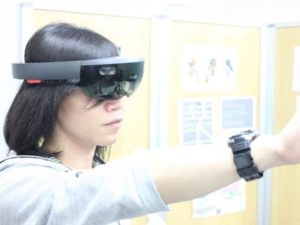 VR