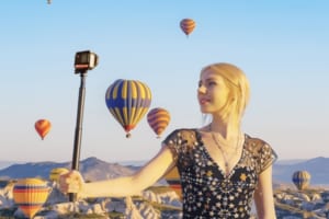 ライカがInsta360と共同で最新アクションカメラを開発