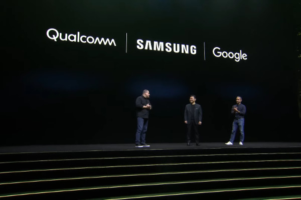 クアルコムとアップルの提携は、アップルがクアルコムのソフトウェアを競合他社に漏洩するのではないかという懸念で崩れた