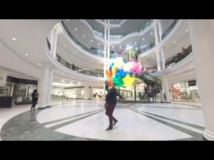 感覚過敏な自閉症の子供たちが見る世界