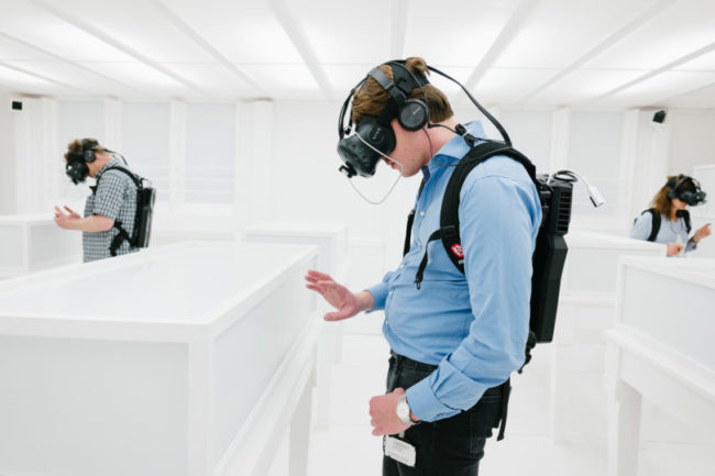 HTC、VRでアート鑑賞を可能にする「Vive Arts」プログラムを運営中。各国の美術館でVR展示会を開催